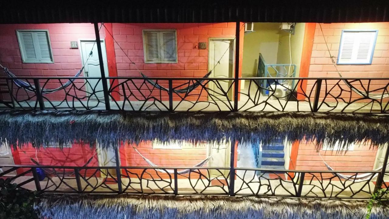 Arrecife Montanita Hostal מראה חיצוני תמונה