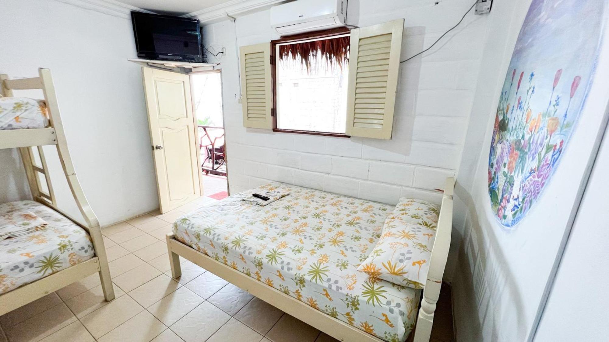 Arrecife Montanita Hostal מראה חיצוני תמונה